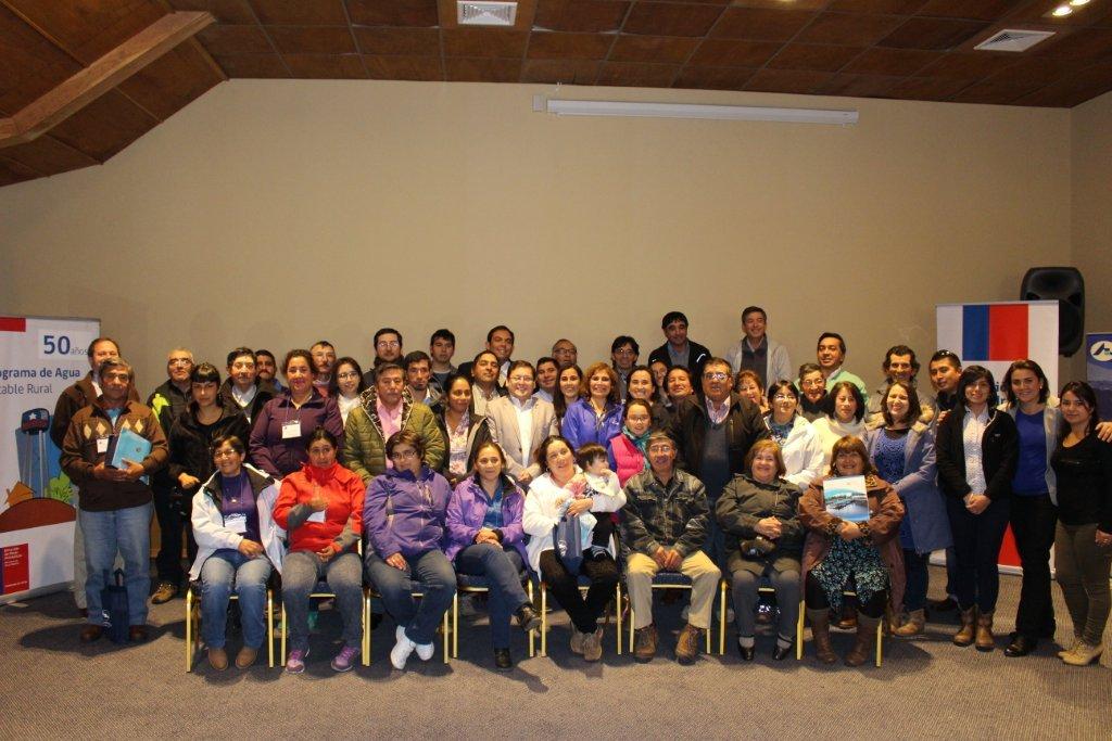 Dirigentes y operadores de comités de Agua Potable Rural de la Región de Aysén son capacitados