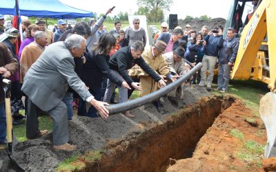 Instalan primer tubo para nuevo Sistema de Agua Potable Rural El Huaqui en Loncoche