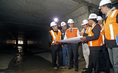 Ministro Undurraga inspecciona mejoramiento de colector de aguas lluvias “Avenida Argentina” de Valparaíso