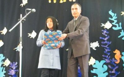 DOH Los Lagos distingue a ganadora de concurso de dibujo de Estero Lobos Poniente