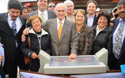 Ministro Bitar inaugura colector de aguas lluvias en sector Barrios Bajos de Valdivia
