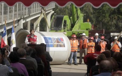 Ministro Golborne da inicio a obras del colector Barón de Juras Reales de Conchalí