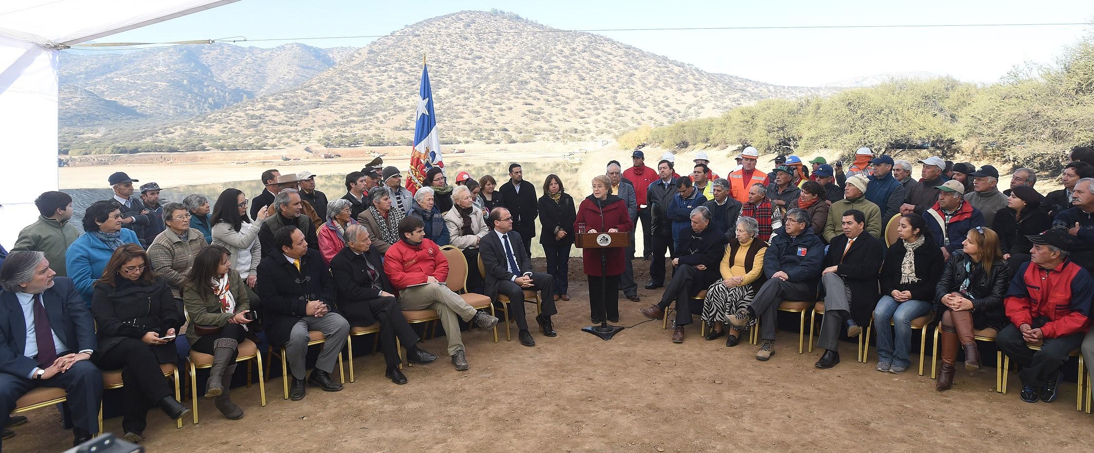 presidenta-bachelet-embalse-chada-paine