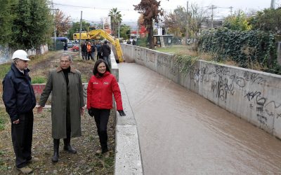 Ministra Loreto Silva inspecciona la Quebrada de Ramón y realiza balance por frente de mal tiempo