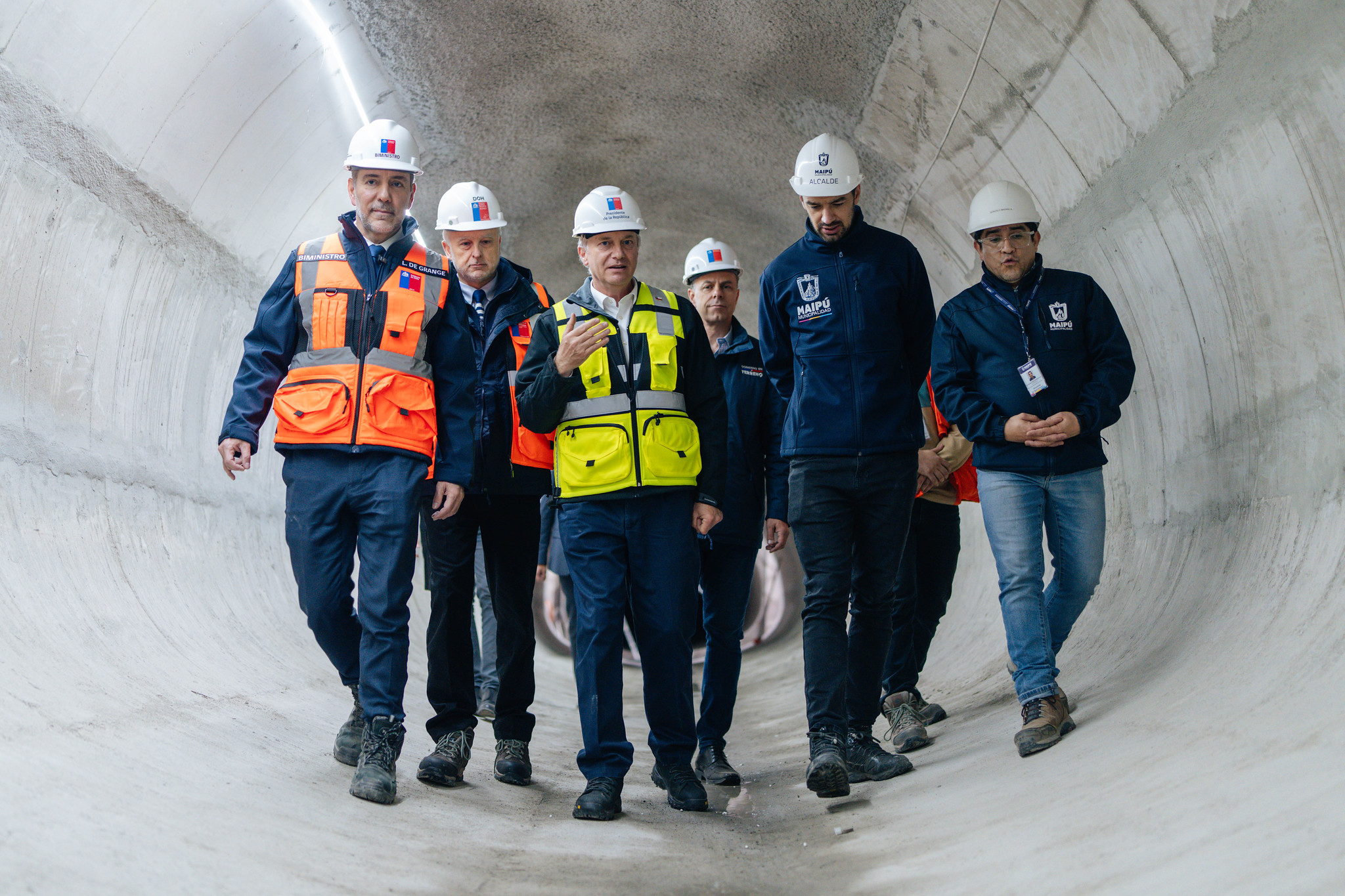 MOP pone en marcha obras hidráulicas en el Canal Santa Marta, que aumentan en 29% su capacidad ante la llegada del sistema frontal
